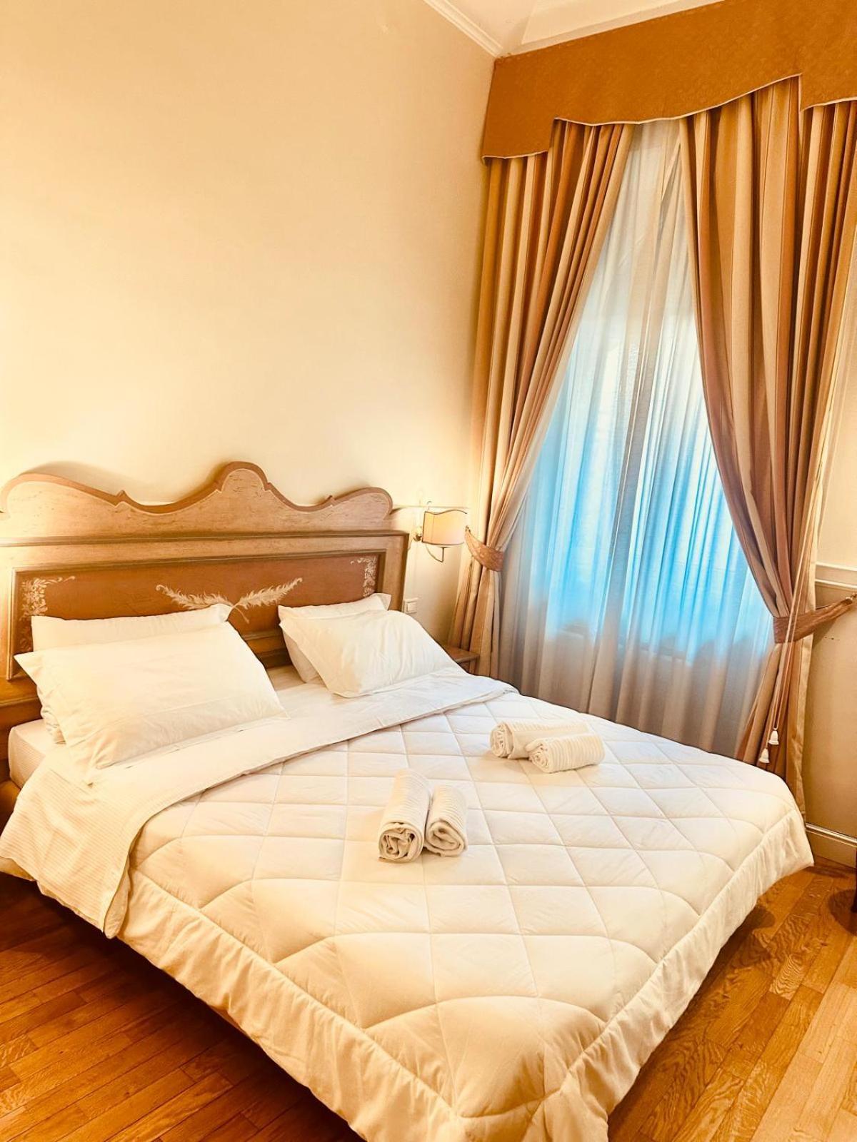 ローマ イル  ガットパルド ルレ Bed & Breakfast エクステリア 写真