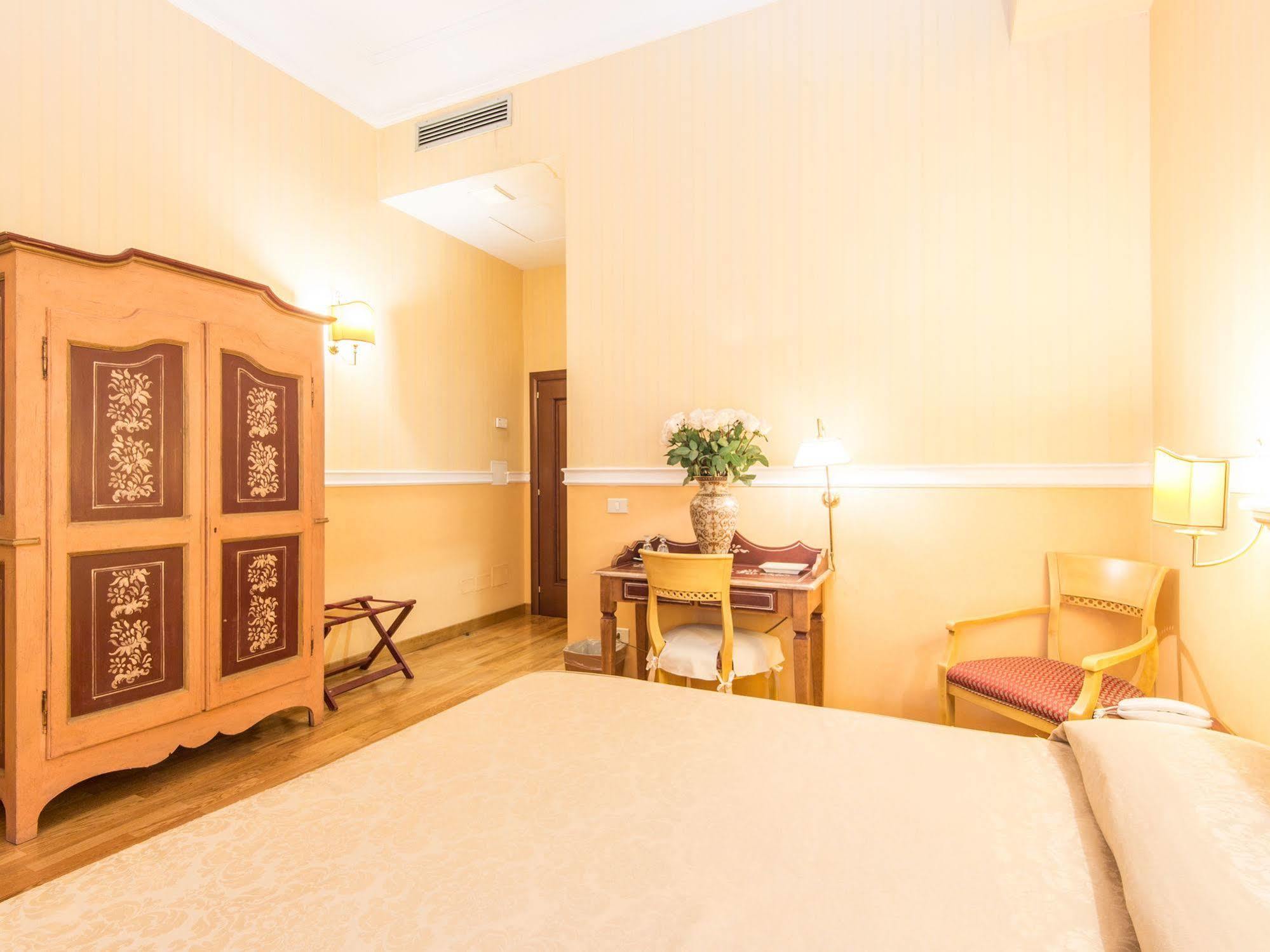 ローマ イル  ガットパルド ルレ Bed & Breakfast エクステリア 写真